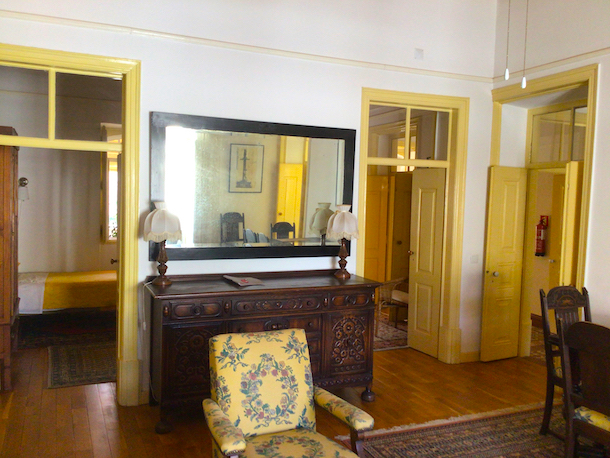 Bombarda 67 sitting room